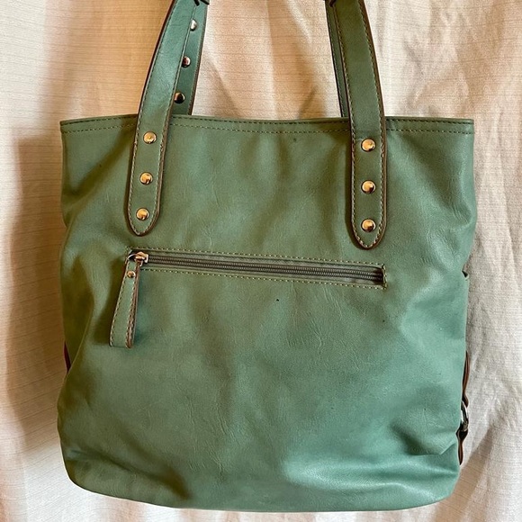 Large Relic shoulder tote in minty green with orange interior - Picture 2 of 5